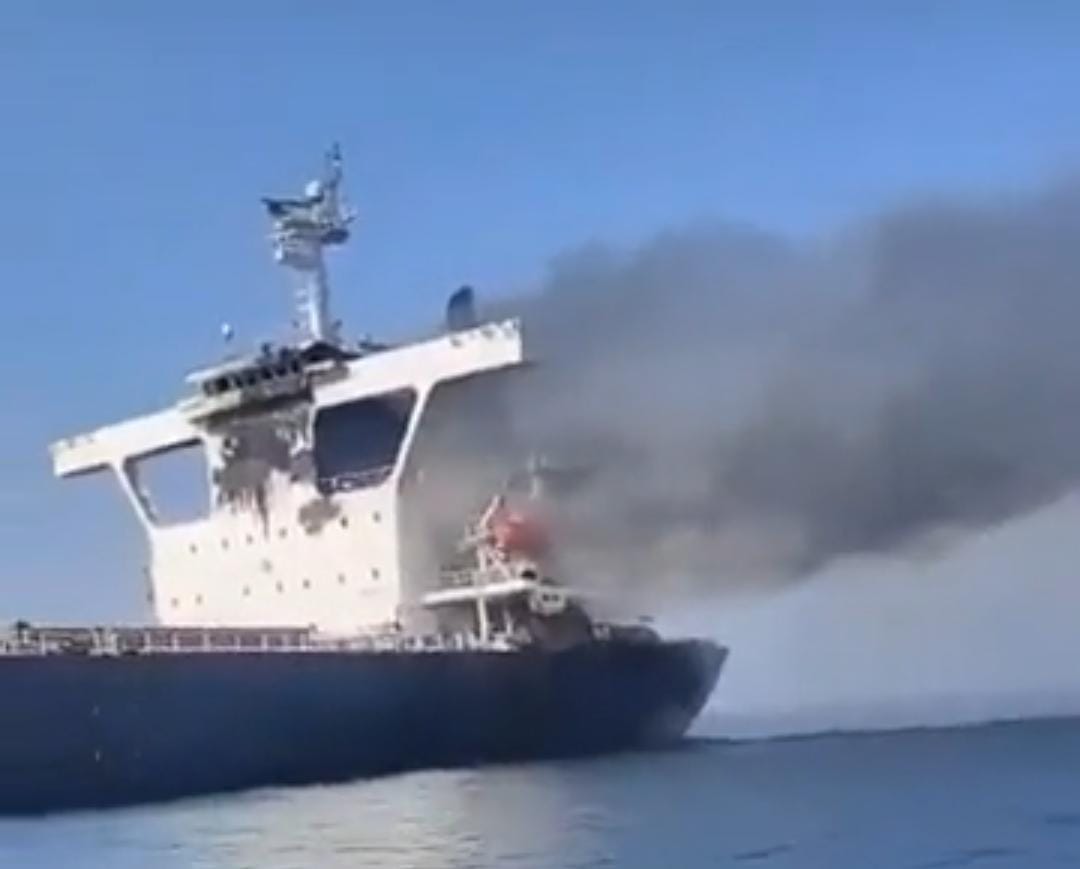 deoria-cargo-ship-attacked-of