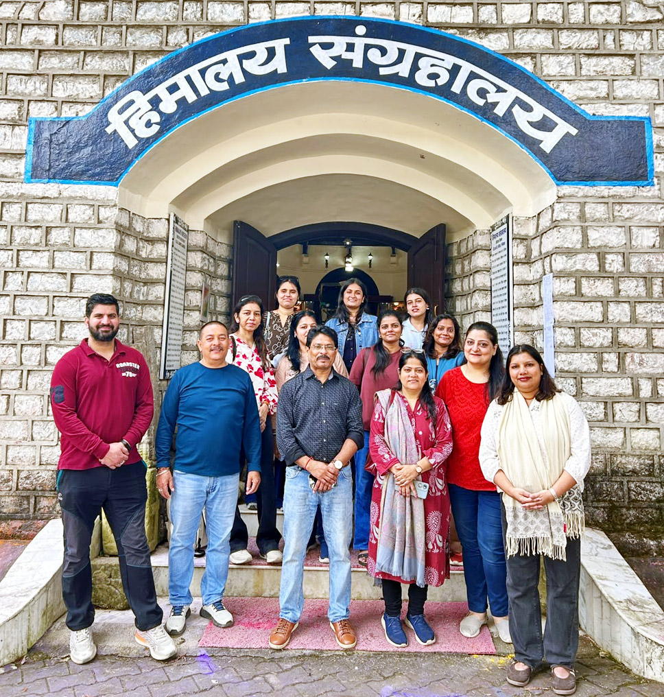 students-of-nest-fine-arts