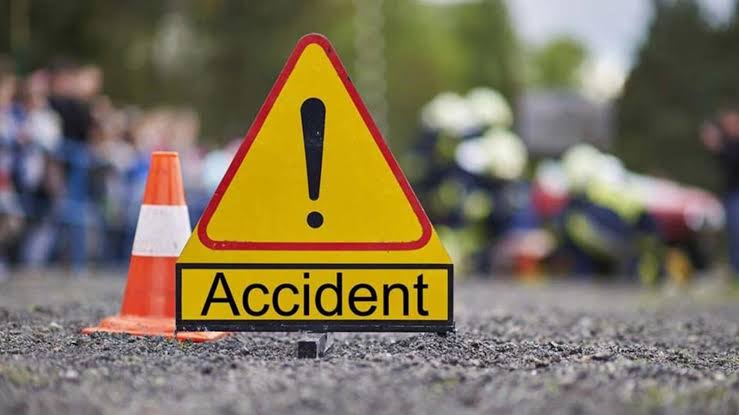 carpainter-dies-in-road-accide