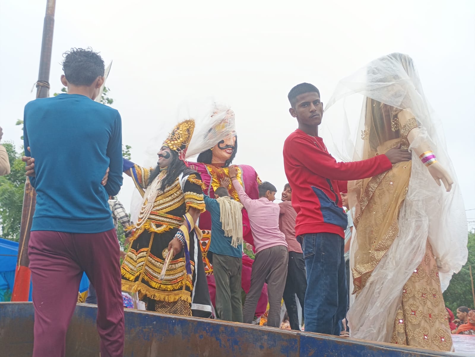 kansa-vadh-fair-concludes-amidst-rain
