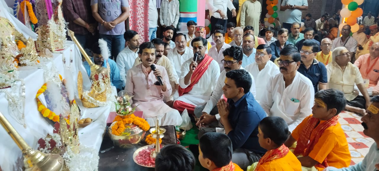 up-ramlila-commenced-mukut-puj