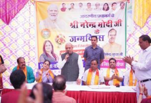 vijender-gupta-organises-community-feast-seva-sank