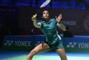 sports-badminton-sindhu-french-open-semifinals