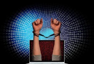 cyber-criminals-duped-a-women-